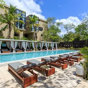 https://arthouse-by-moskito.tulum-hotels.net
